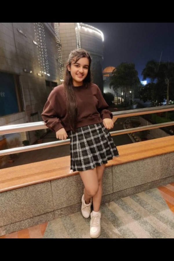 female call girl in Delhi
